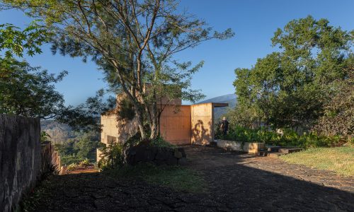 XVIII-123-1 XVIII-123-1