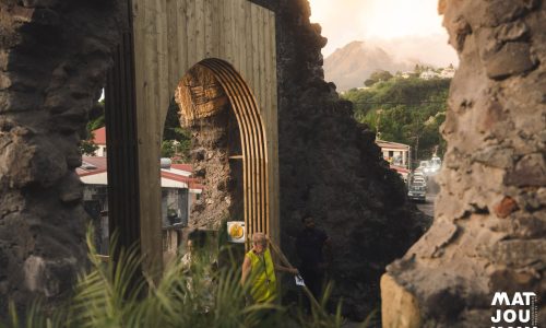 ELEMENT_GRAPHIQUE_FACULTATIF_La_Chapelle_Oubliee_Photographie_02-scaled ELEMENT_GRAPHIQUE_FACULTATIF_La_Chapelle_Oubliee_Photographie_02-scaled