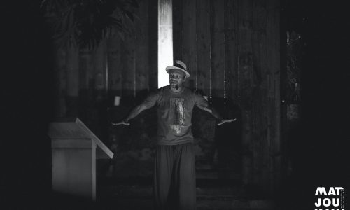 ELEMENT_GRAPHIQUE_FACULTATIF_La_Chapelle_Oubliee_Photographie_03-scaled ELEMENT_GRAPHIQUE_FACULTATIF_La_Chapelle_Oubliee_Photographie_03-scaled